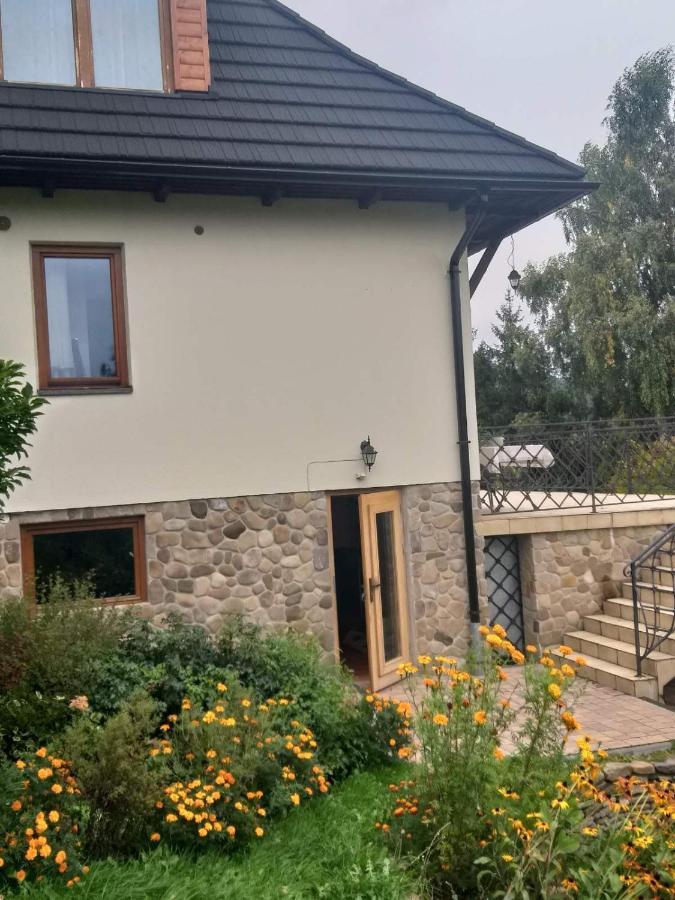 Hotel Mountain House à Ustrzyki Dolne Extérieur photo