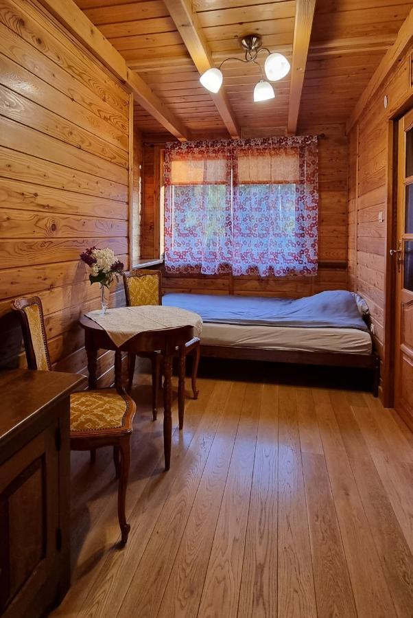 Hotel Mountain House à Ustrzyki Dolne Extérieur photo