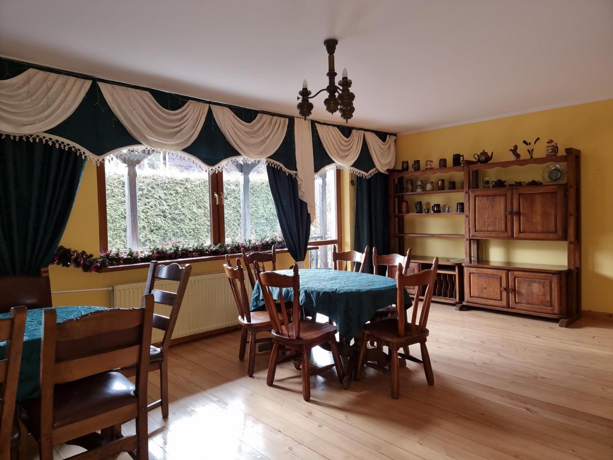 Hotel Mountain House à Ustrzyki Dolne Extérieur photo
