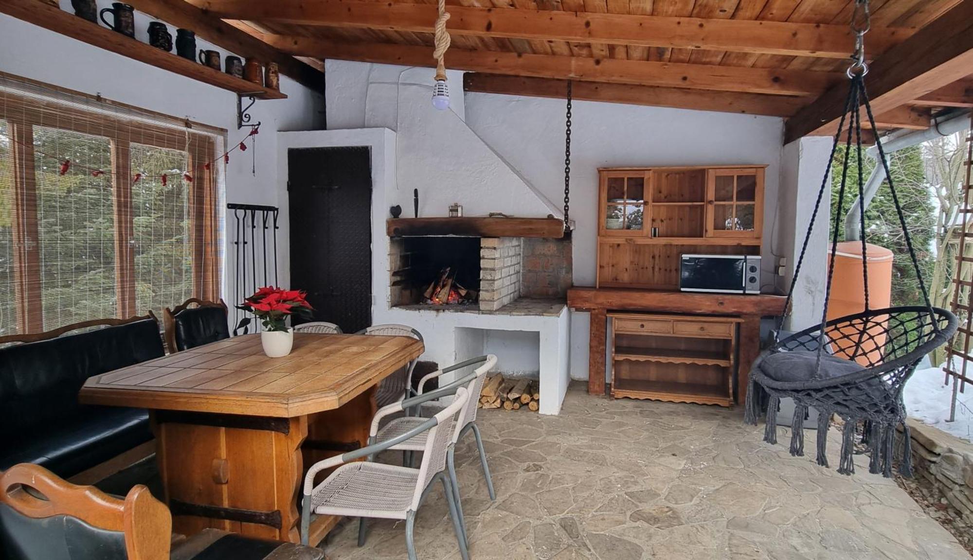 Hotel Mountain House à Ustrzyki Dolne Extérieur photo